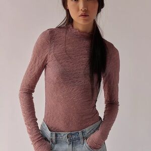 Women's Lace Long Sleeve Top - Pink
